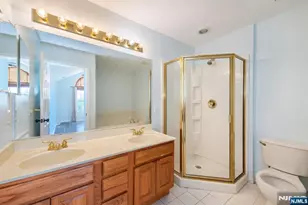 146 Summit Ridge 1406, Pompton Lakes, NJ 07442 - Photo 15