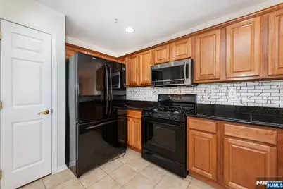 146 Summit Ridge 1406 #1406, Pompton Lakes, NJ 07442 - Photo 7