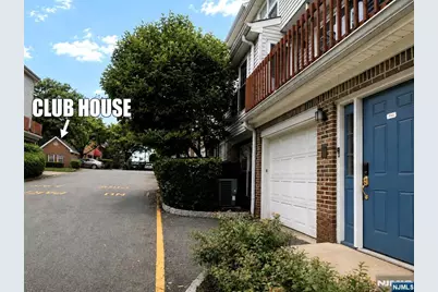 555 Ridge Lane, Fort Lee, NJ 07024 - Photo 39