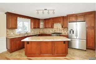 452C Grand Ave C, Palisades Park, NJ 07650 - Photo 5