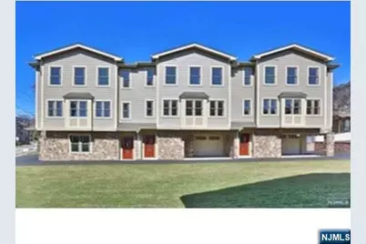 452 Grand Avenue B #B, Palisades Park, NJ 07650 - Photo 1