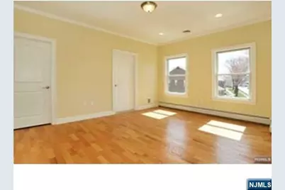 452 Grand Avenue B #B, Palisades Park, NJ 07650 - Photo 11