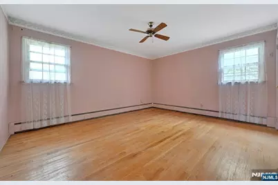 2 Waldron Place, Closter, NJ 07624 - Photo 17