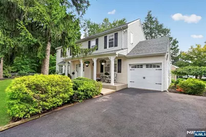 410 Chestnut Street, Paramus, NJ 07652 - Photo 1