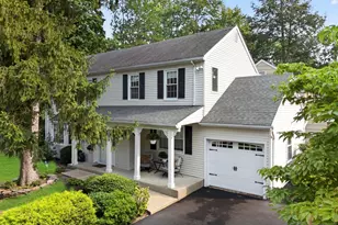 410 Chestnut St, Paramus, NJ 07652 - Photo 9