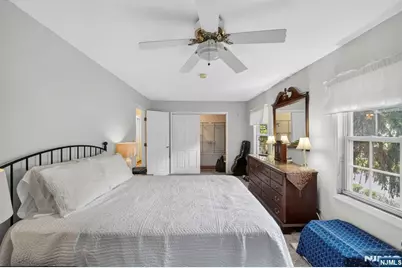 410 Chestnut Street, Paramus, NJ 07652 - Photo 45