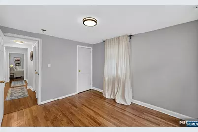 410 Chestnut Street, Paramus, NJ 07652 - Photo 31