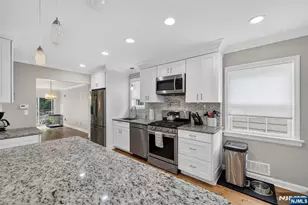 410 Chestnut St, Paramus, NJ 07652 - Photo 27