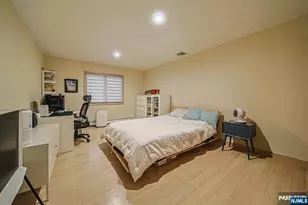 570 Grandview Terrace, Leonia, NJ 07605 - Photo 29