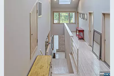570 Grandview Terrace, Leonia, NJ 07605 - Photo 21