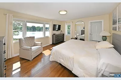 237 Woodfield Road, Washington Township, NJ 07676 - Photo 17