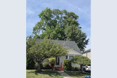 147 Merritt Avenue, Bergenfield, NJ 07621 - Photo 1