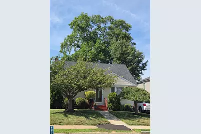 147 Merritt Avenue, Bergenfield, NJ 07621 - Photo 3