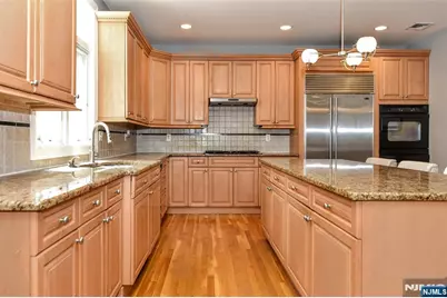 2 Concord Court, Mahwah, NJ 07430 - Photo 15