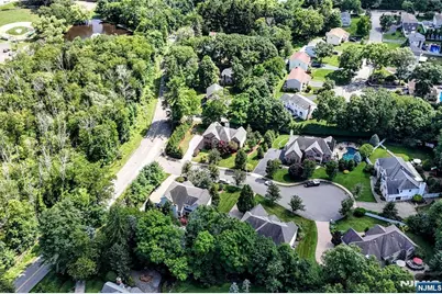 2 Concord Court, Mahwah, NJ 07430 - Photo 5
