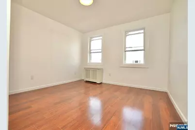 210 Sanford Avenue 2 #2, Kearny, NJ 07032 - Photo 9