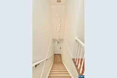 210 Sanford Avenue 2 #2, Kearny, NJ 07032 - Photo 3