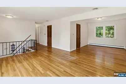 11 Ray Avenue, Leonia, NJ 07605 - Photo 3