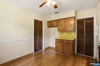11 Ray Avenue, Leonia, NJ 07605 - Photo 11