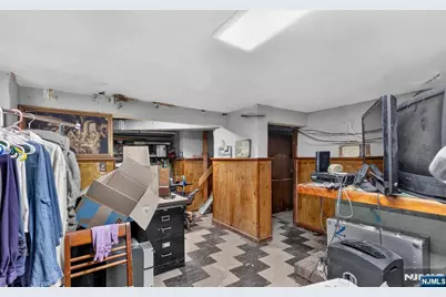 214 Berdan Avenue, Wayne, NJ 07470 - Photo 21