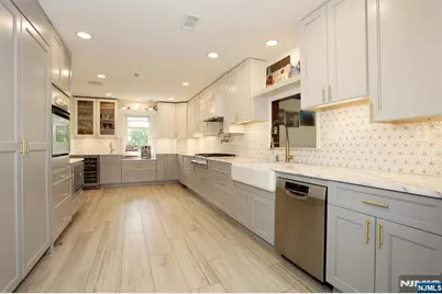 434 Hasbrouck Boulevard, Oradell, NJ 07649 - Photo 11