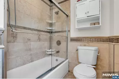 84 Fairfield Avenue, West Caldwell, NJ 07006 - Photo 21