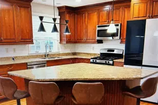 617 Prospect Ave B, Fairview, NJ 07022 - Photo 5