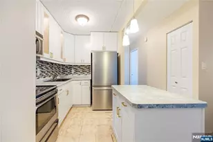 250 Gorge Road 29E, Cliffside Park, NJ 07010 - Photo 1