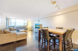 250 Gorge Road 29E, Cliffside Park, NJ 07010 - Photo 7