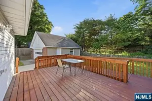 309 Erie Ave, Midland Park, NJ 07432 - Photo 41