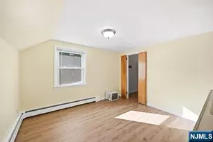 309 Erie Ave, Midland Park, NJ 07432 - Photo 39