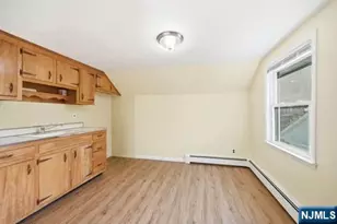 309 Erie Ave, Midland Park, NJ 07432 - Photo 37