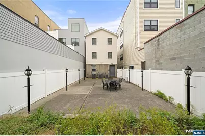 38 Vroom Street, Jersey City, NJ 07306 - Photo 5