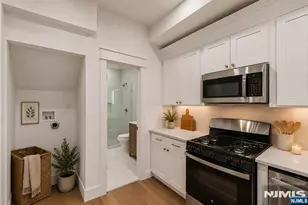 69 E Clinton Dr A, Tenafly, NJ 07670 - Photo 13