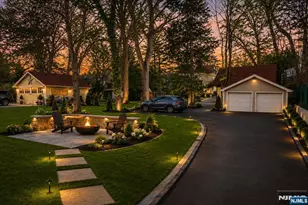 69 E Clinton Dr A, Tenafly, NJ 07670 - Photo 3