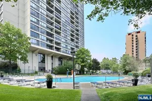 2 Horizon 628, Fort Lee, NJ 07024 - Photo 21