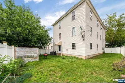 278 Hillside Avenue, Hillside, NJ 07205 - Photo 25