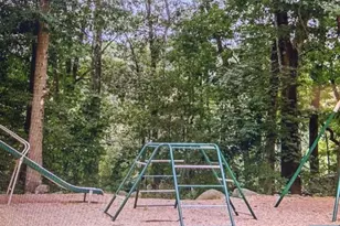 117 Treetop 61, Bloomingdale, NJ 07403 - Photo 7