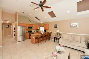 120 Corabelle Ave, Lodi, NJ 07644 - Photo 11