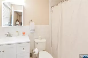 120 Corabelle Ave, Lodi, NJ 07644 - Photo 21