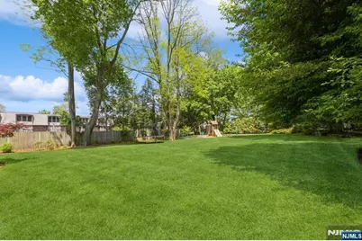 107 Hudson Avenue, Tenafly, NJ 07670 - Photo 7