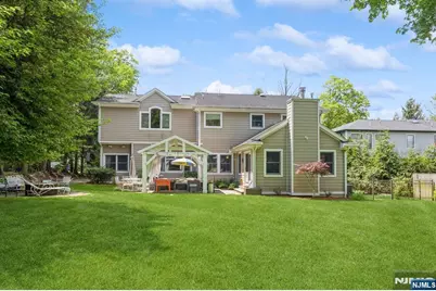 107 Hudson Avenue, Tenafly, NJ 07670 - Photo 9