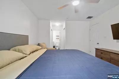 1143 Stafford Street, Mahwah, NJ 07430 - Photo 19