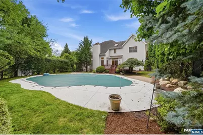 1 Concord Court, Mahwah, NJ 07430 - Photo 43