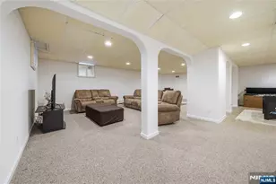 1 Concord Ct, Mahwah, NJ 07430 - Photo 37
