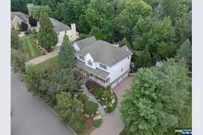 1 Concord Court, Mahwah, NJ 07430 - Photo 1