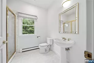 1 Concord Ct, Mahwah, NJ 07430 - Photo 23