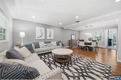 19 Robin Road, Mahwah, NJ 07430 - Photo 7