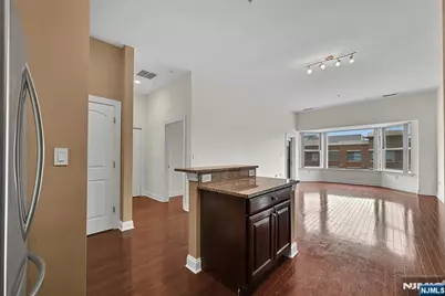 22 Ave At Port Imperial 512 #512, West New York, NJ 07093 - Photo 9