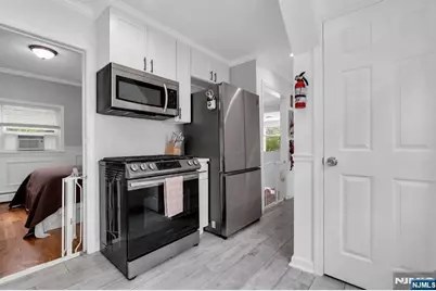 200 Cedar Street, Ridgefield Park, NJ 07660 - Photo 9